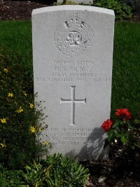 Klagenfurt War Cemetery - Benge, Donald Stanley